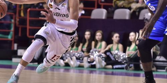 虽然整体实 虽然整体实