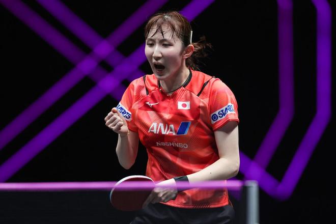 利與獎杯 利與獎杯