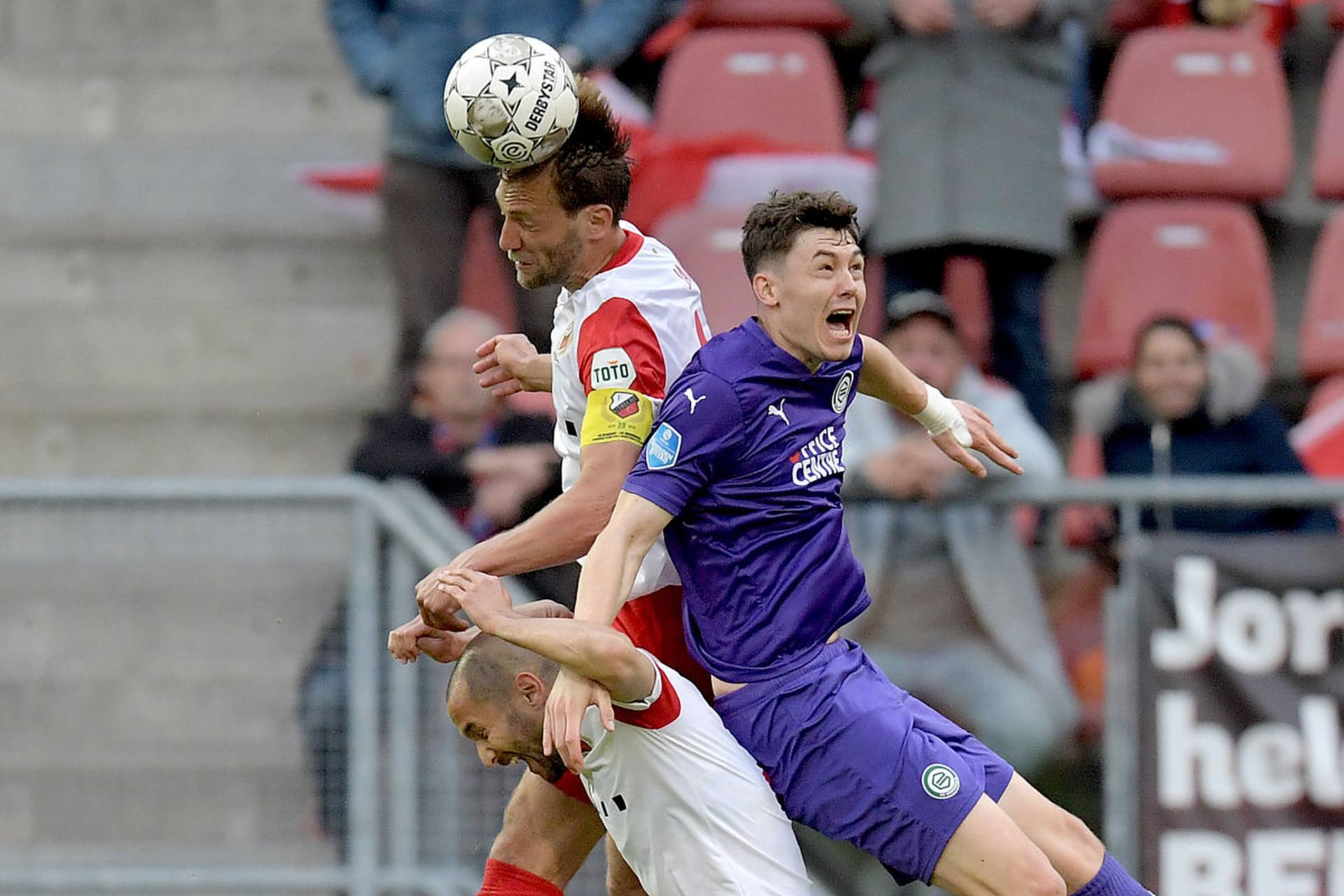 开场就显出 开场就显出